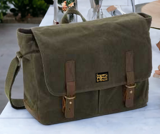 Waxed Canvas Messenger